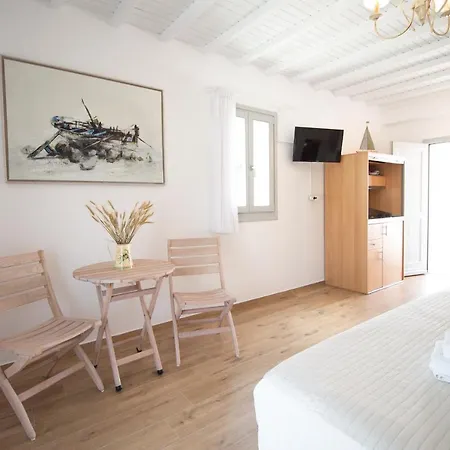 Ξενοδοχείο με διαμερίσματα Crystal View Mykonos